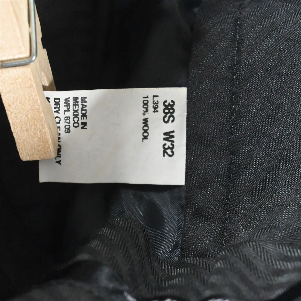 Kenneth Cole 38S 32x30 Gray Striped 100% Wool Mens Jacket Pants Suit - Picture 10 of 12